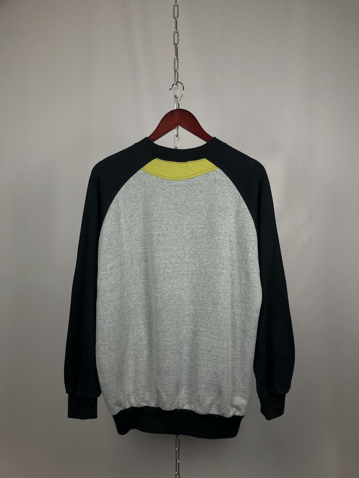 Puma Puma vintage sweatshirt logo sportswear Size US L / EU 52-54 / 3 - 6 Thumbnail