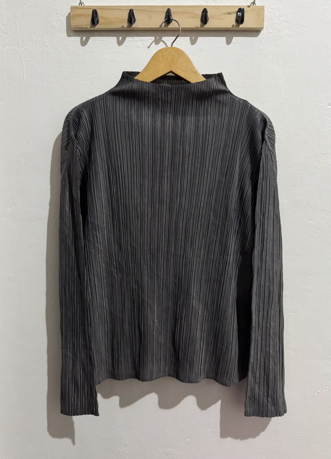 PLEATS PLEASE ISSEY MIYAKE COWL NECK TOP