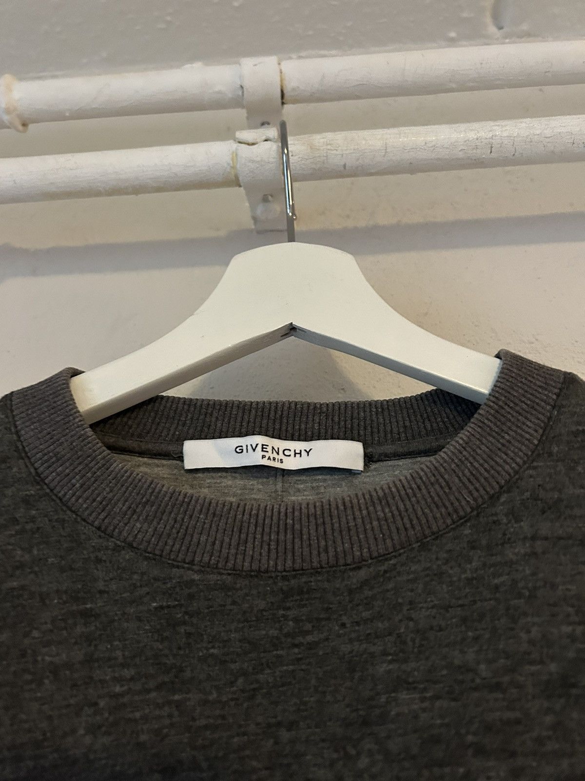 Givenchy Grey Leather Logo Badge Viscose Sweatshirt Size US S / EU 44-46 / 1 - 3 Thumbnail