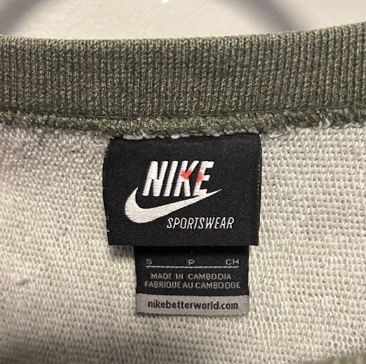 Nike Vintage Nike Sportswear NSW Mens Crew Neck Pullover Sweater Size US S / EU 44-46 / 1 - 7 Thumbnail