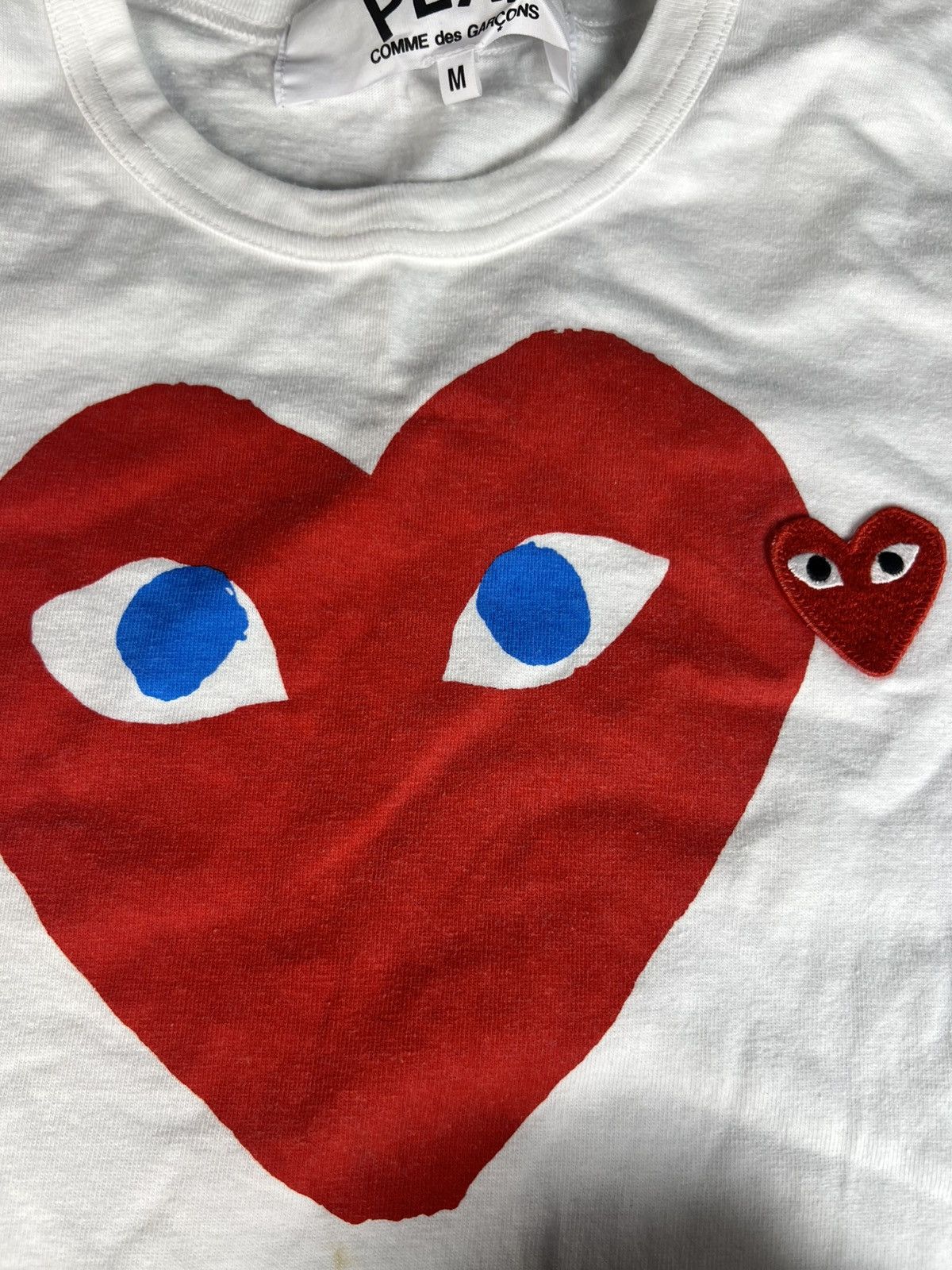 Comme des Garcons Comme des Garçons PLAY Red Heart Tee – White (Size M) Size US M / EU 48-50 / 2 - 3 Thumbnail