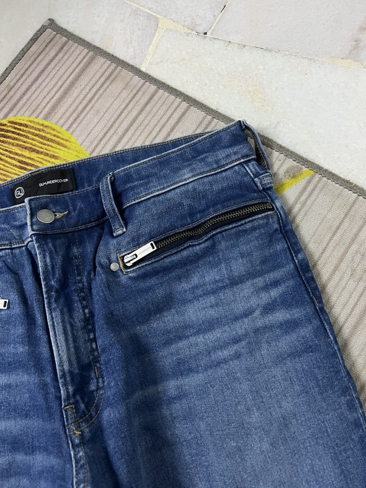 Undercover 💥INSANE 90’STYLE GU X UNDERCOVER DISTRESS BLUE JEAN Size US 32 / EU 48 - 8 Thumbnail