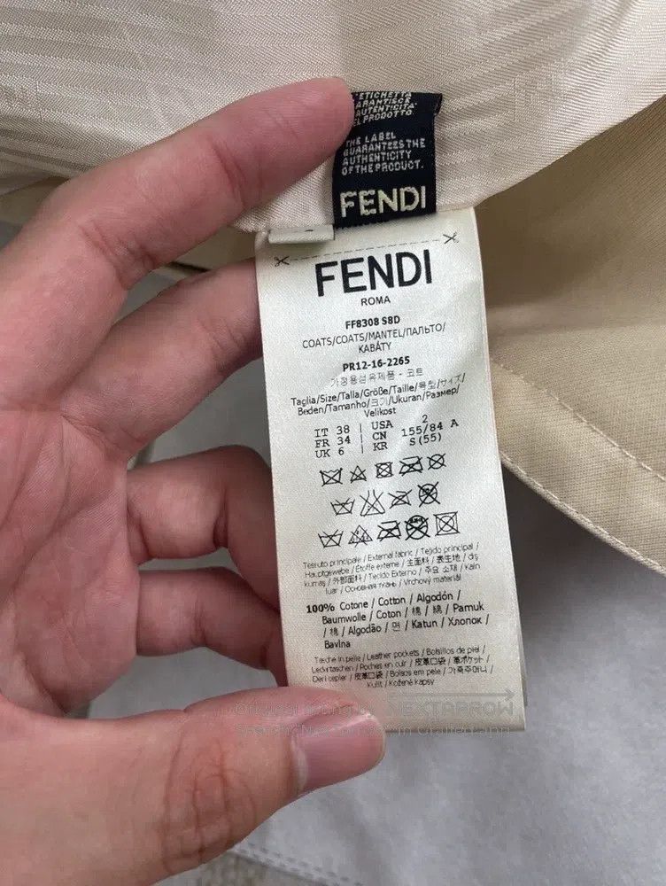 Fendi Fendi Long beige trench coat with leather-patched pockets Size XS / US 0-2 / IT 36-38 - 7 Thumbnail