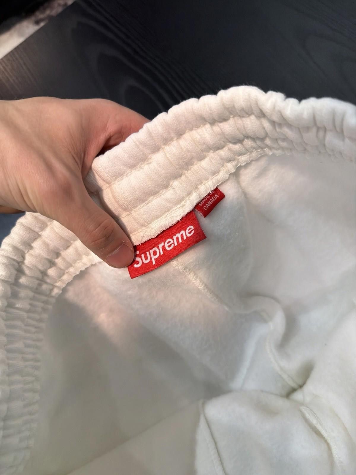 Supreme Supreme S Logo Sweatpants White (SS25) Brand New Size Large Size US 34 / EU 50 - 8 Thumbnail