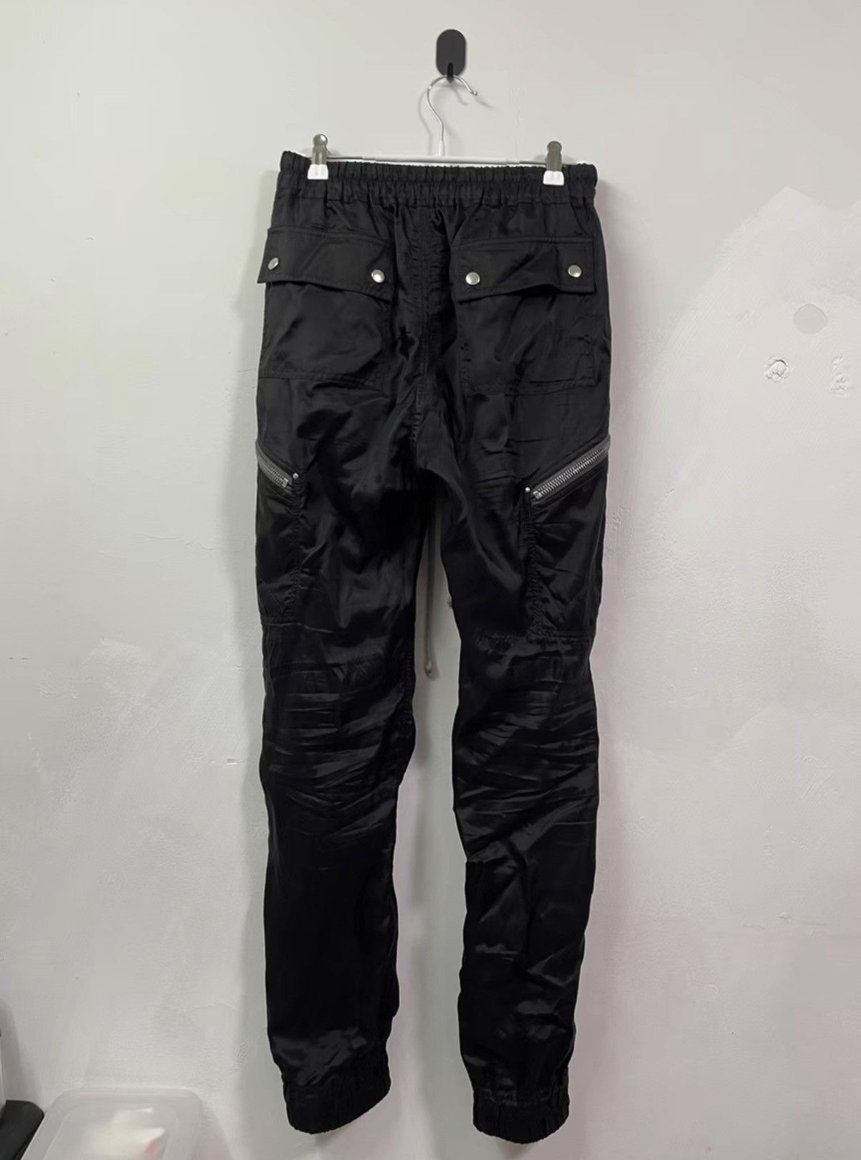 Rick Owens Rick Owens 22SS Fogachine Cupro Pocket Jogger Pants Size US 34 / EU 50 - 2 Thumbnail