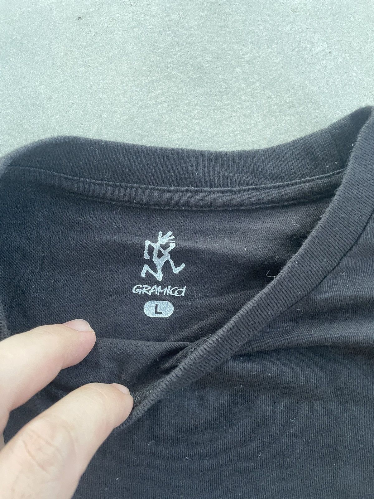 Gramicci × Japanese Brand GRAMICCI SPELLOUT EMBROIDERY TEE Size US L / EU 52-54 / 3 - 3 Thumbnail