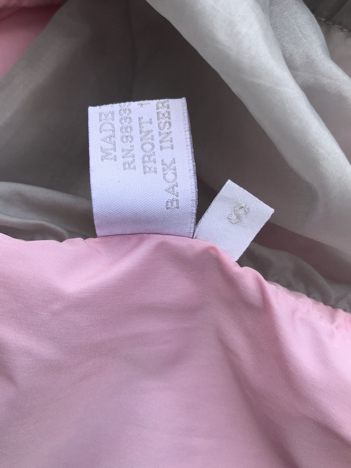 Prada Prada pink nylon vest Size US S / EU 44-46 / 1 - 5 Thumbnail