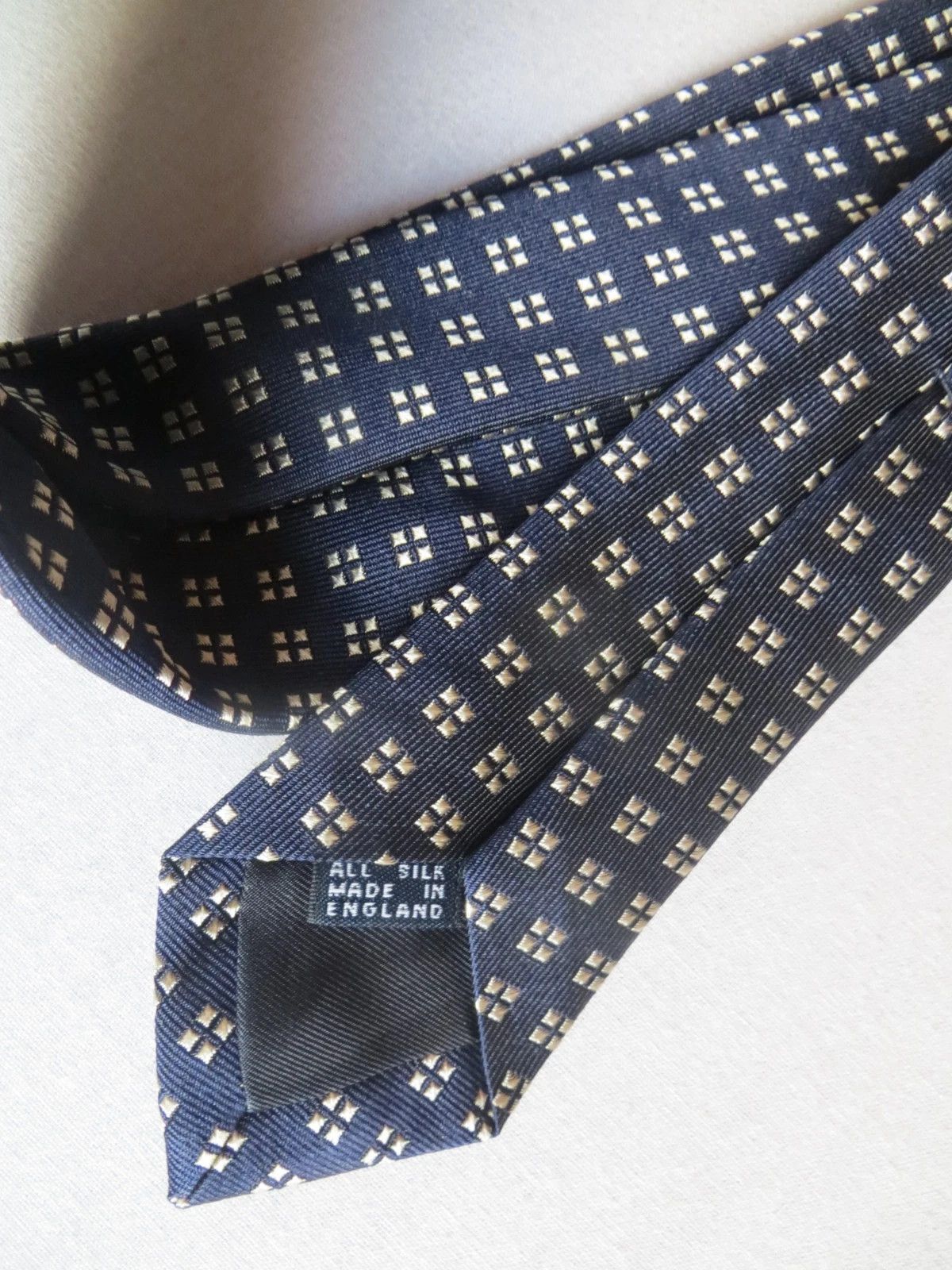 Drake's BLUE SMALL SHAPE PRINT SILK TIE Size ONE SIZE - 4 Thumbnail