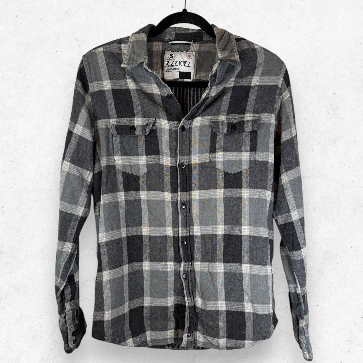 Ezekiel Ezekiel Long-Sleeve Shirt Men's Size S Black & Grey Plaid Size US S / EU 44-46 / 1 - 1 Thumbnail