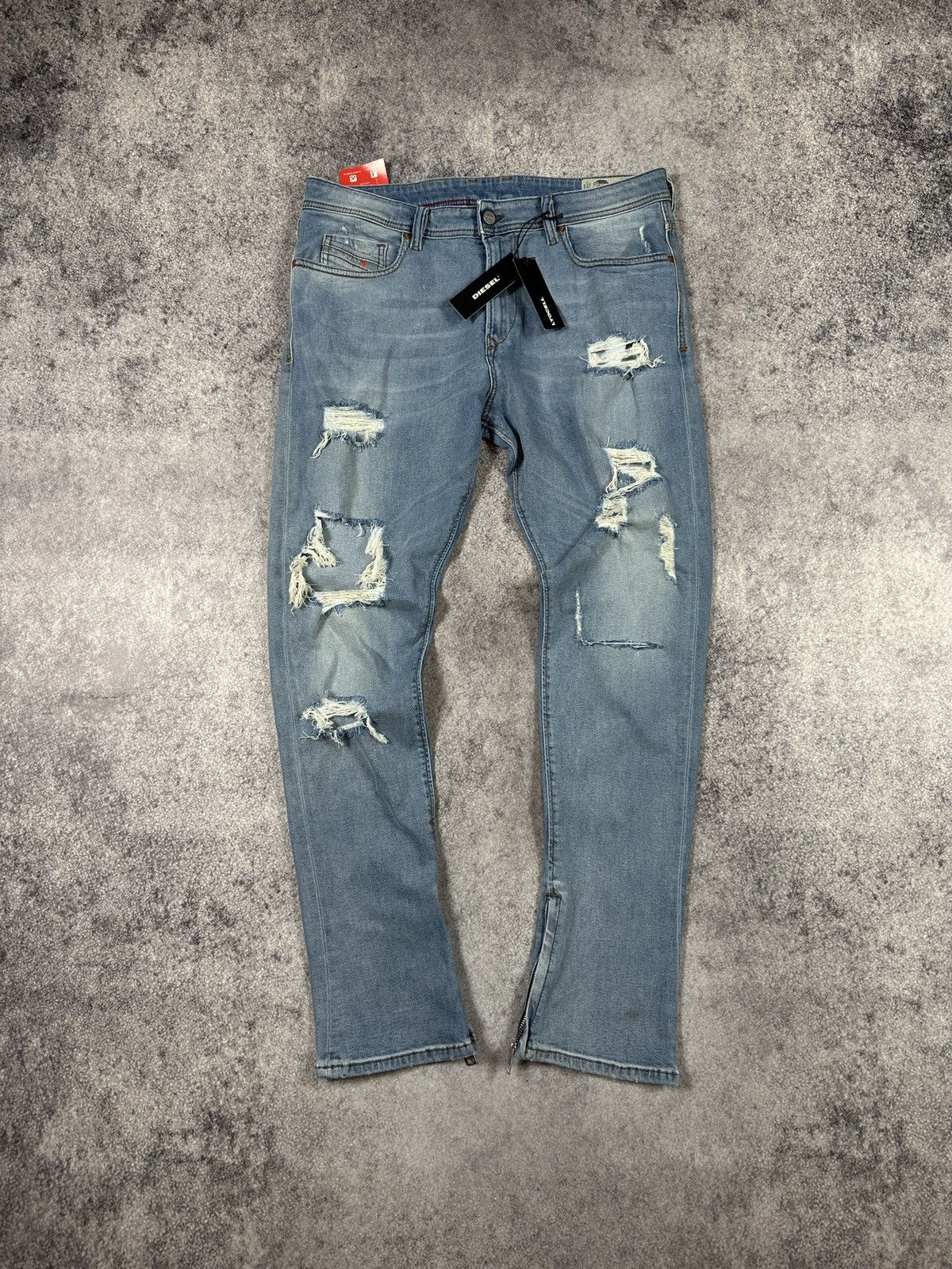 Diesel Vintage Diesel Logo Jeans Very Rare Denim USA Deepzip 33 Y2K Size US 33 - 1 Thumbnail