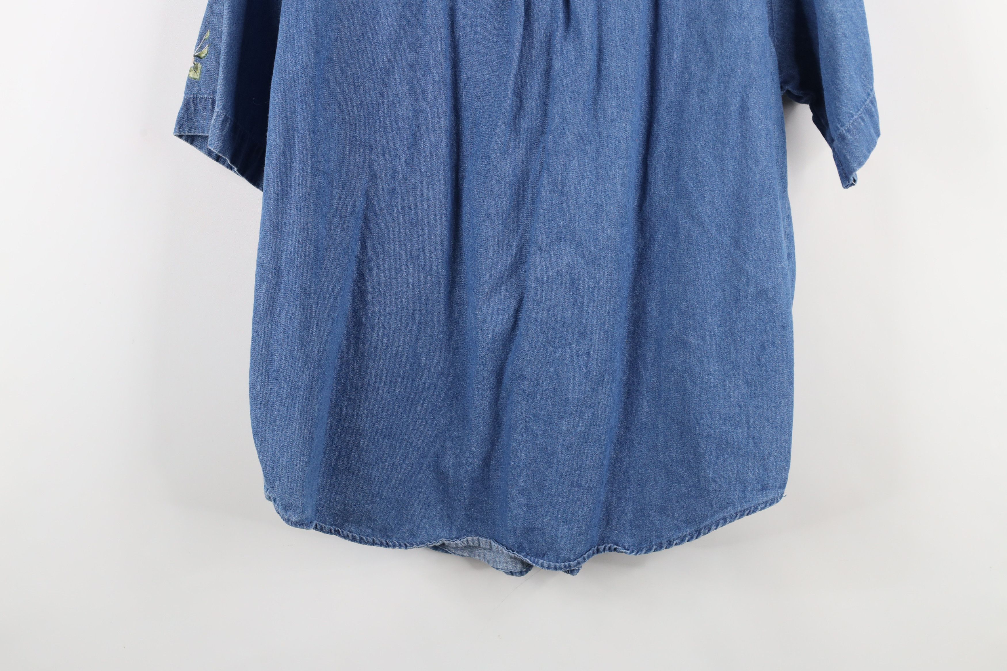 Vintage Vintage 90s Streetwear Bird Short Sleeve Denim Button Shirt Size M / US 6-8 / IT 42-44 - 14 Thumbnail