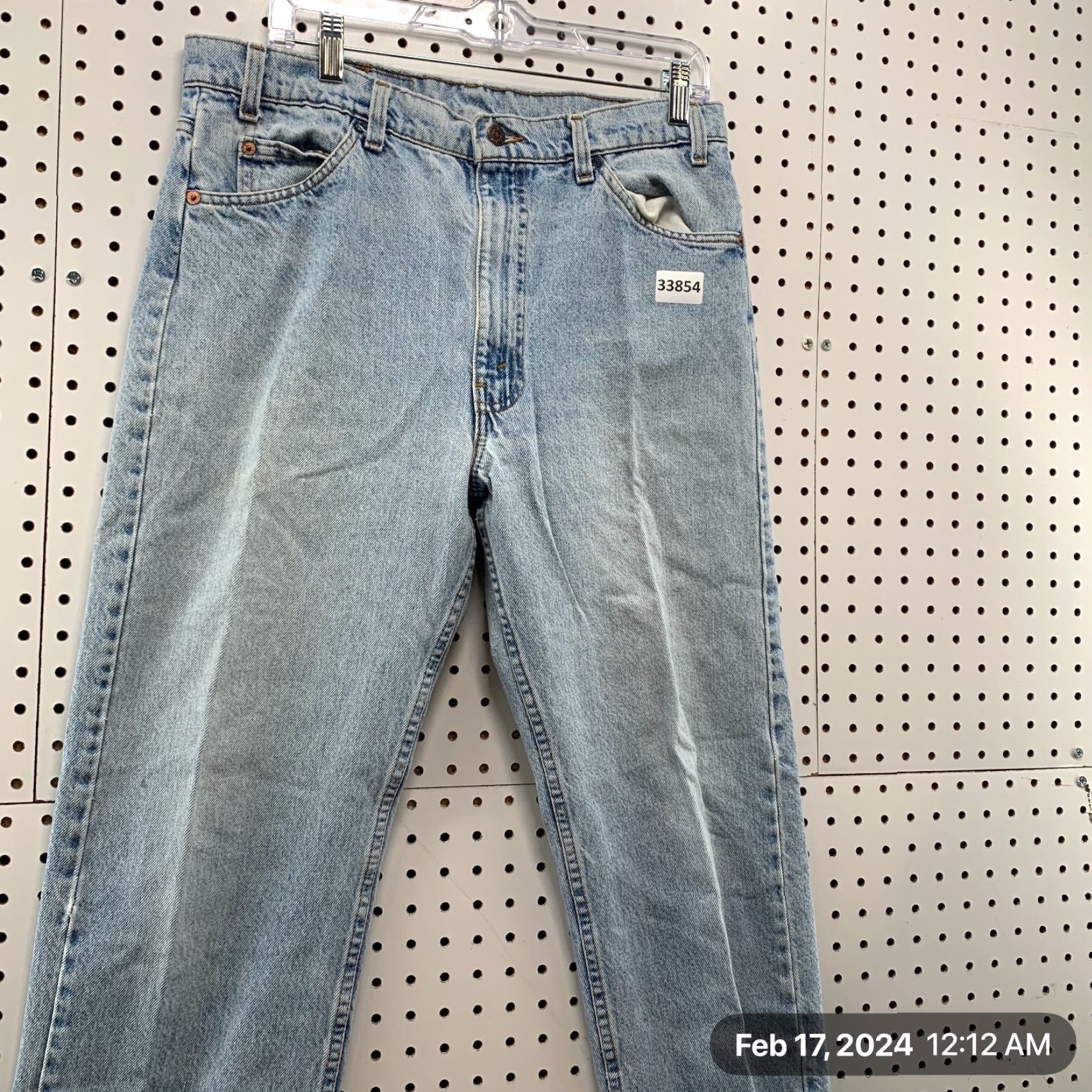 Levi's VINTAGE Levi's 501 Light Wash Blue Denim Jeans Mens Size 34x30 Made in USA Red Tab Size US 34 / EU 50 - 4 Thumbnail