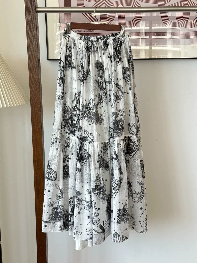 Dior Dior Butterfly floral print skirt Size 24" / US 00 / IT 34 - 2 Thumbnail