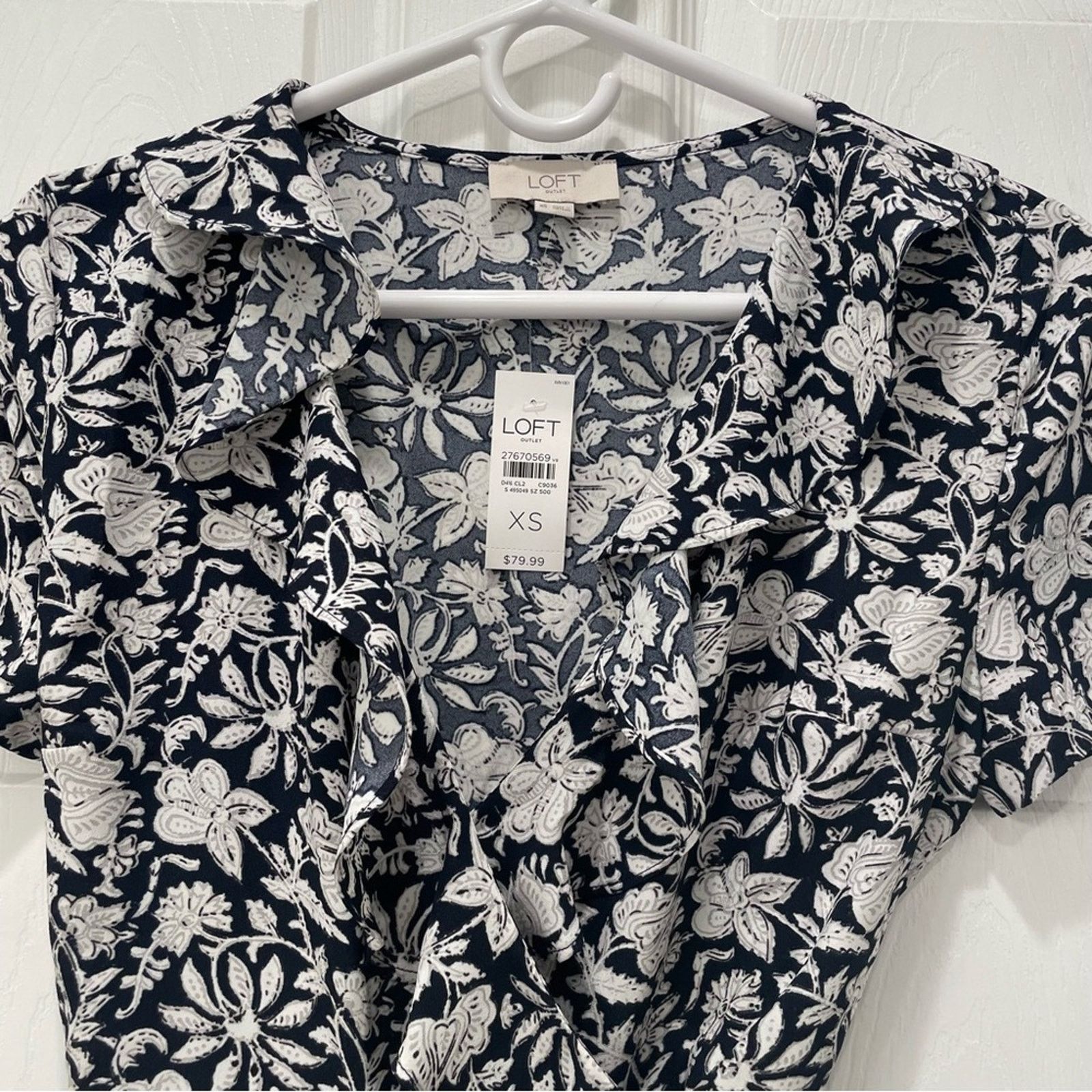 Loft Ann Taylor LOFT Floral Wrap Dress with Ruffle V Neck XS Size XS / US 0-2 / IT 36-38 - 3 Thumbnail