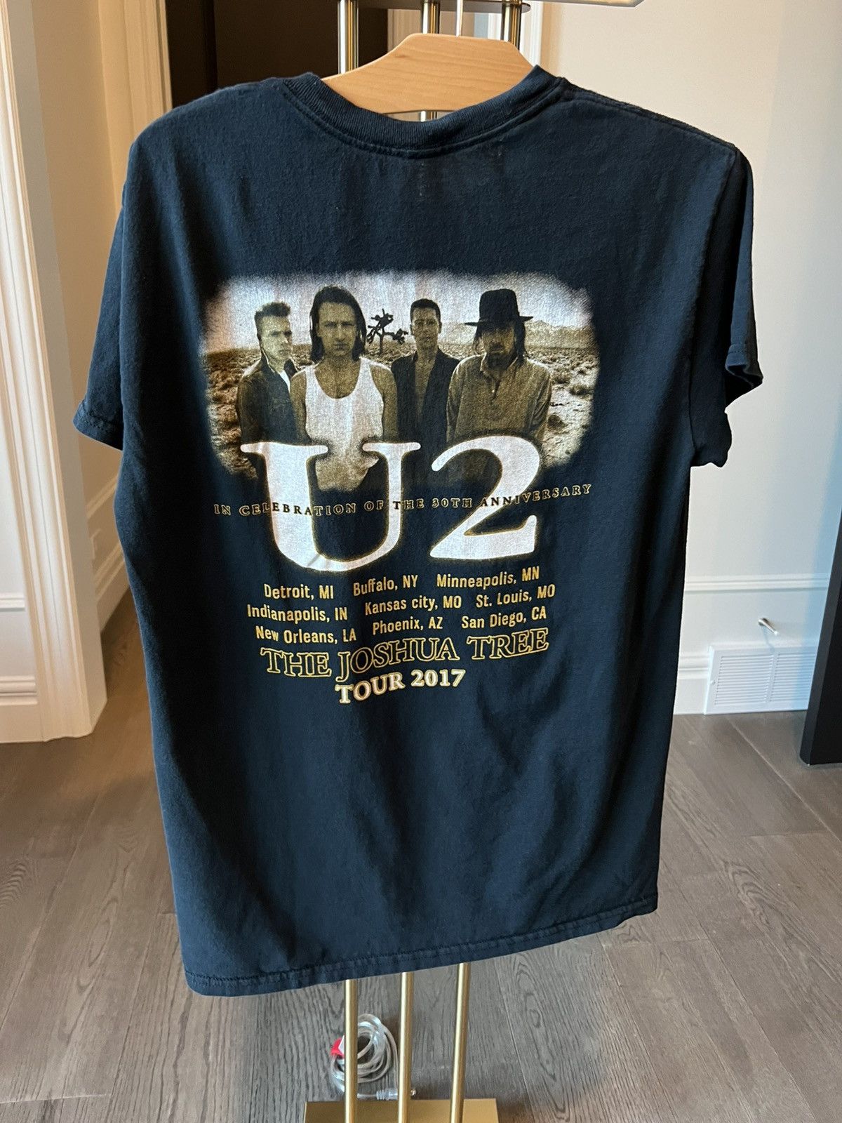 Band Tees × Vintage U2 Joshua Tree 30th Anniversary Tour 2017 T-Shirt – Size M Size US M / EU 48-50 / 2 - 2 Thumbnail