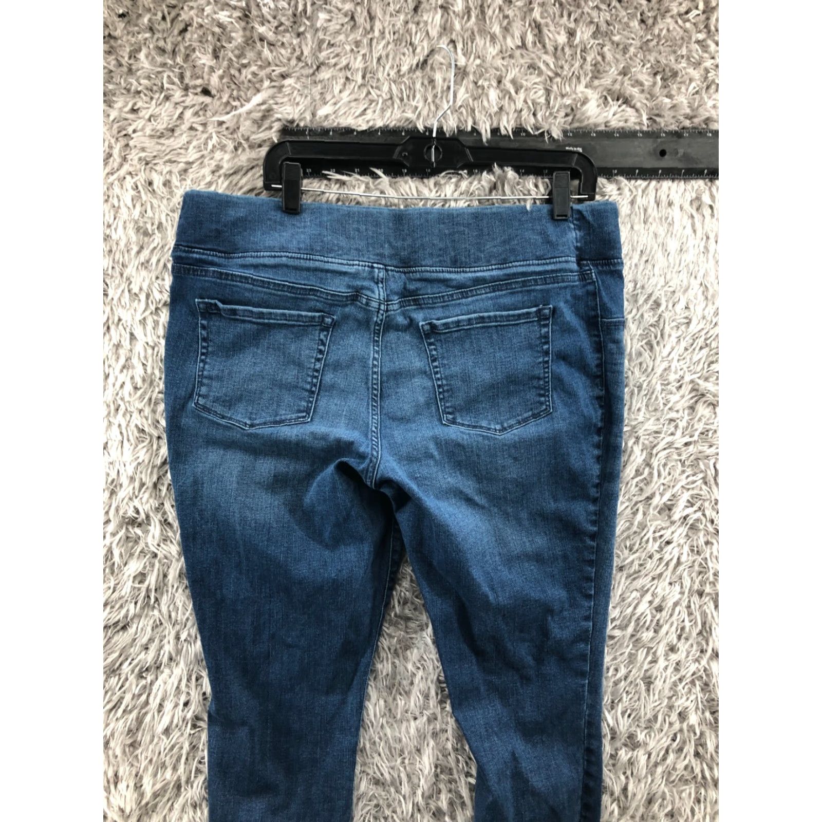 Vintage Ingrid & Isabel Maternity Jegging Womens Medium Blue Wash Size 14 Denim 5-Pocket Design Zip Button Zipper Pocket Regular Mid Rise Jeans Guatemala? Size 36" / US 14 / IT 50 - 6 Thumbnail
