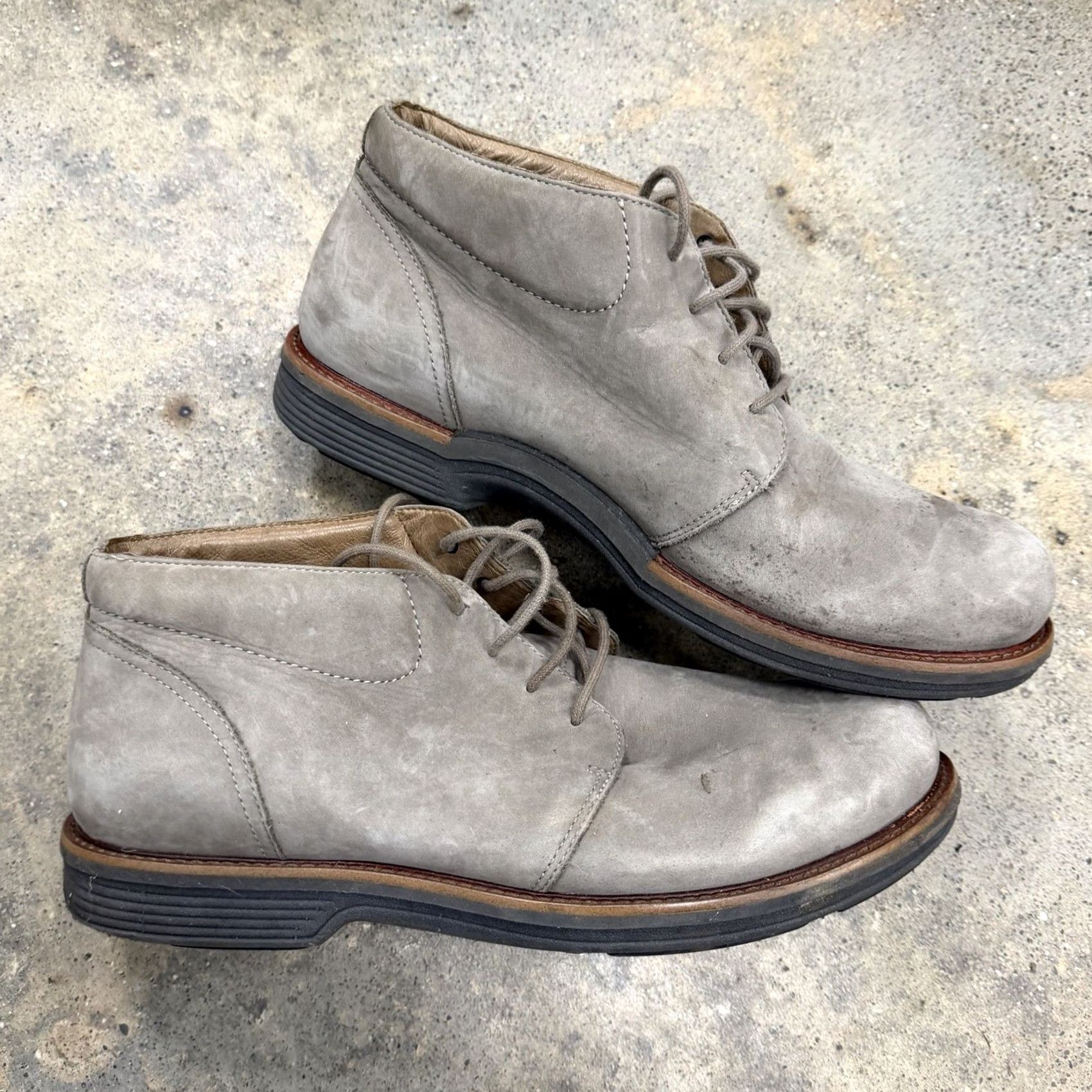 Dansko Dansko Jake Chukka Boots Sz 45/US 12 Nubuck Leather Taupe Comfort Mens Boots Size US 12 / EU 45 - 2 Thumbnail