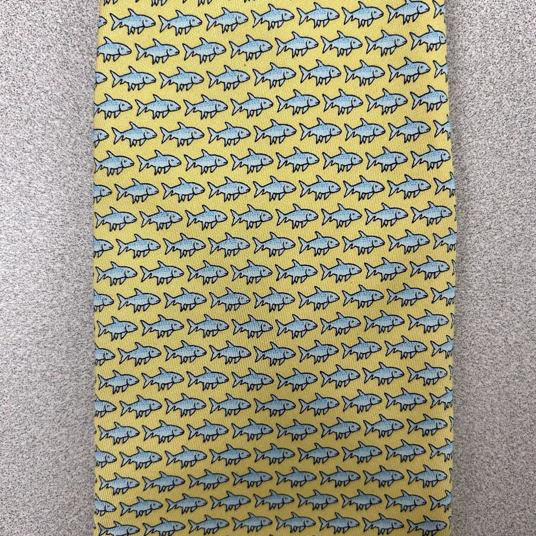 Vineyard Vines Vineyard Vines Bonefish Fish Yellow Necktie 100% Silk Hand Picked Tie Men's 64” Silk Necktie Size ONE SIZE - 3 Thumbnail