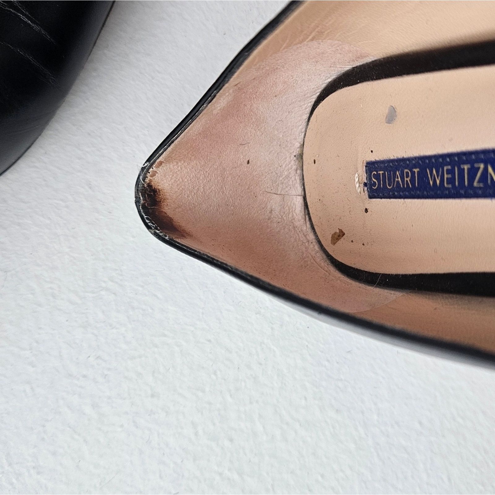Stuart Weitzman Stuart Weitzman 7.5 women's black lucite block heel Size US 7.5 / IT 37.5 - 2 Thumbnail