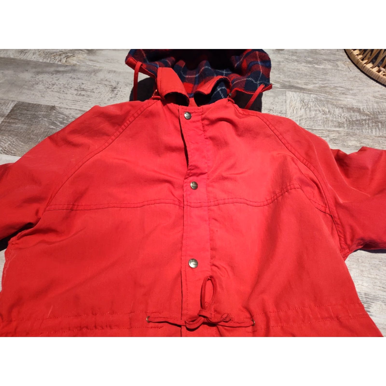 Vintage VINTAGE Woolrich Women's Jacket Large Red Wool Blend Lined Parka USA Fall Winter Size L / US 10 / IT 46 - 5 Thumbnail