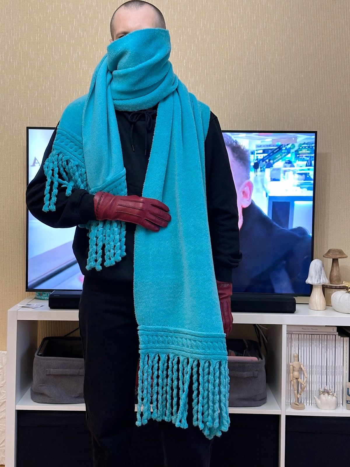 Balmain BALMAIN FW2001 Oversized Fringe Turquoise Scarf decarnin pin Size ONE SIZE - 2 Thumbnail