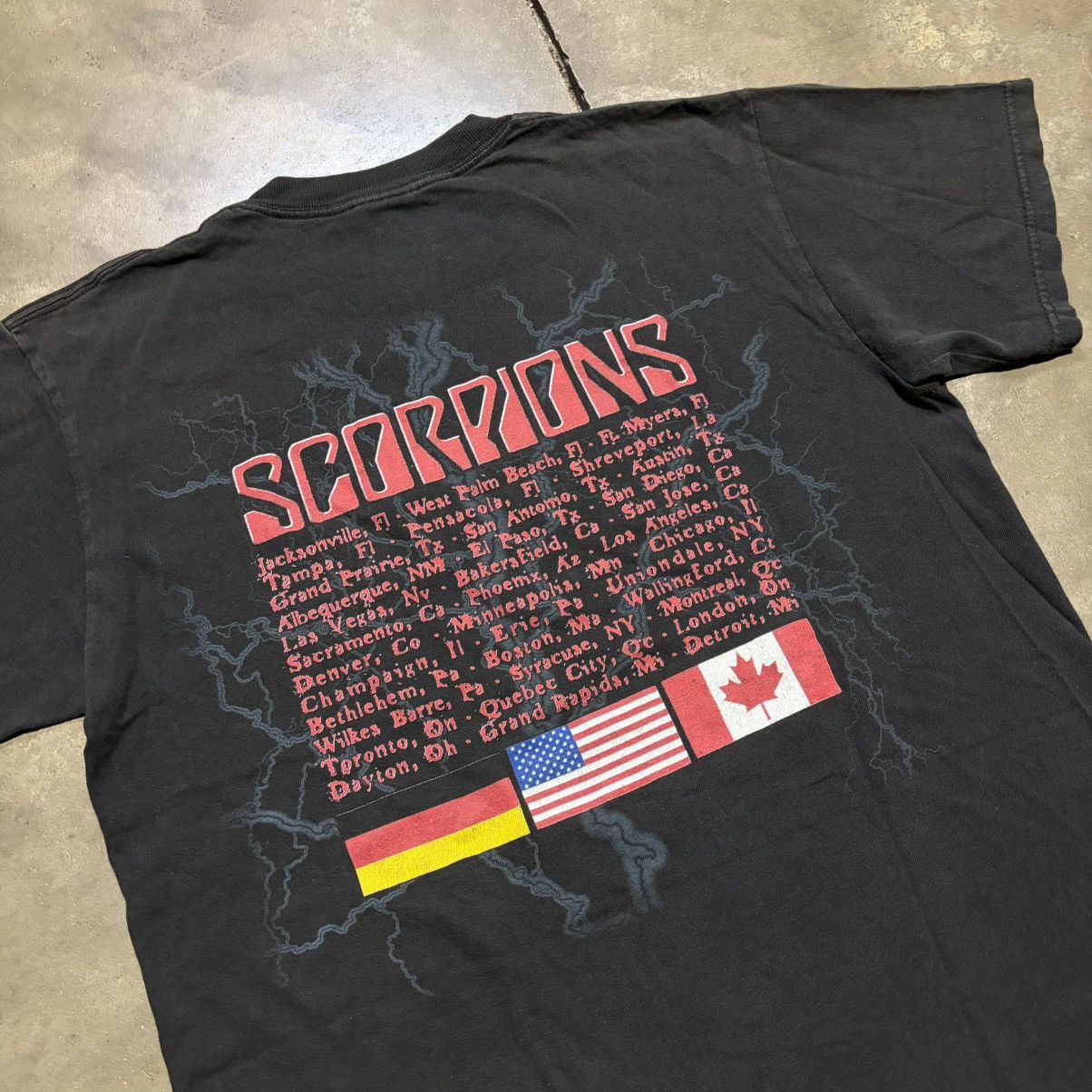 Band Tees Vintage Scorpion Double Thunder Band T shirt Rock Musc Tee Size US M / EU 48-50 / 2 - 9 Thumbnail