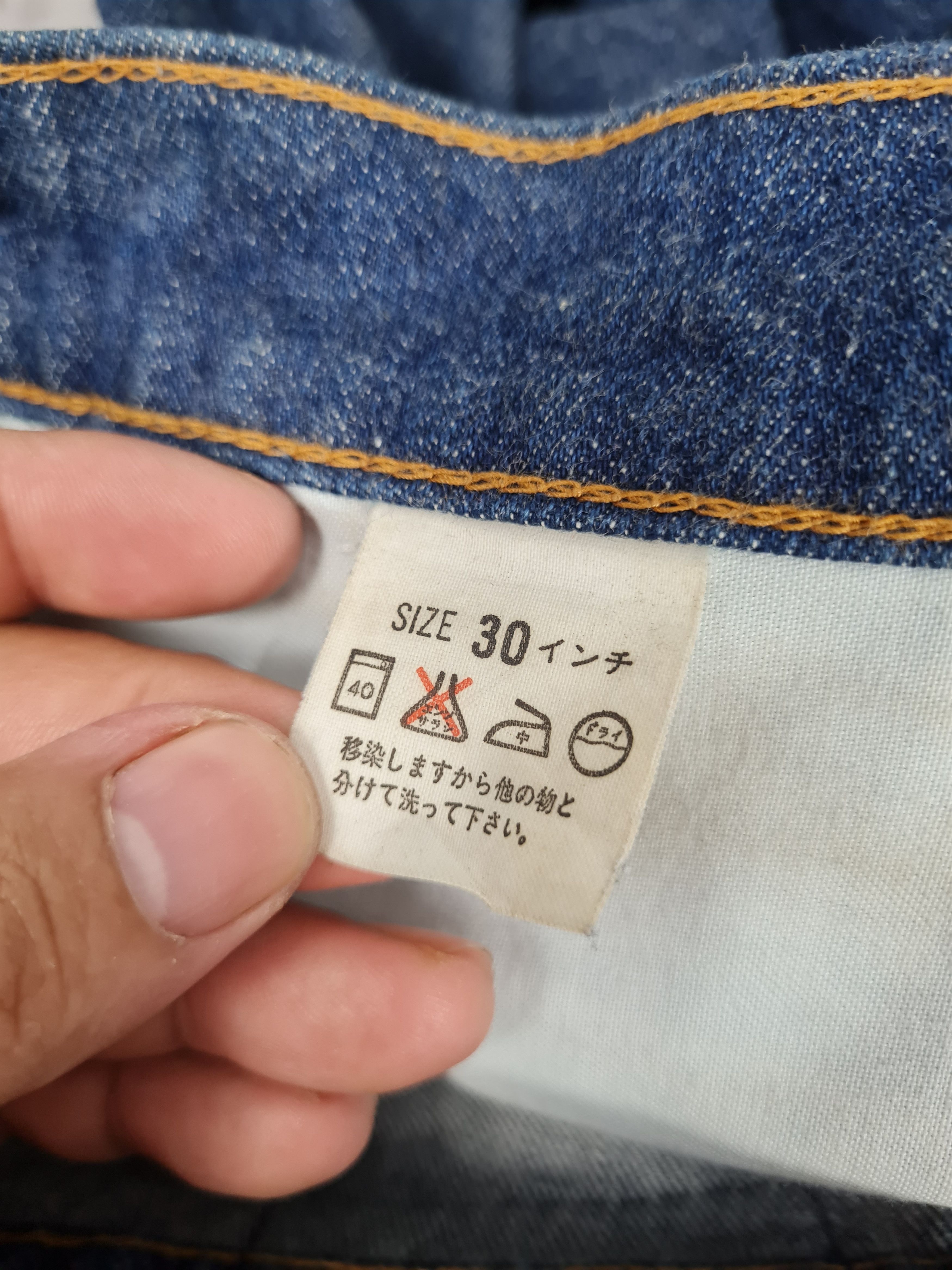 Levi's Vintage Clothing Vintage LEVIS 504-0217 Cropped Blue Jeans L0375 Size 29X27.5 Size US 29 - 11 Thumbnail
