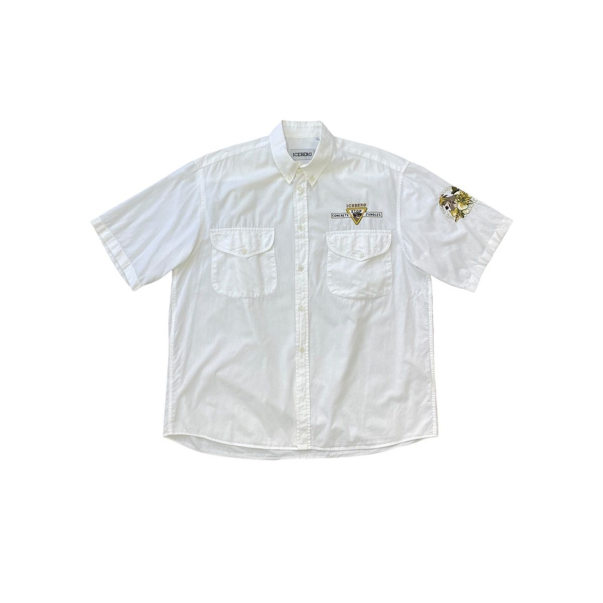 Iceberg × Vintage Vintage Iceberg Dysney Buton Shirt Size L Size US L / EU 52-54 / 3 - 1 Thumbnail