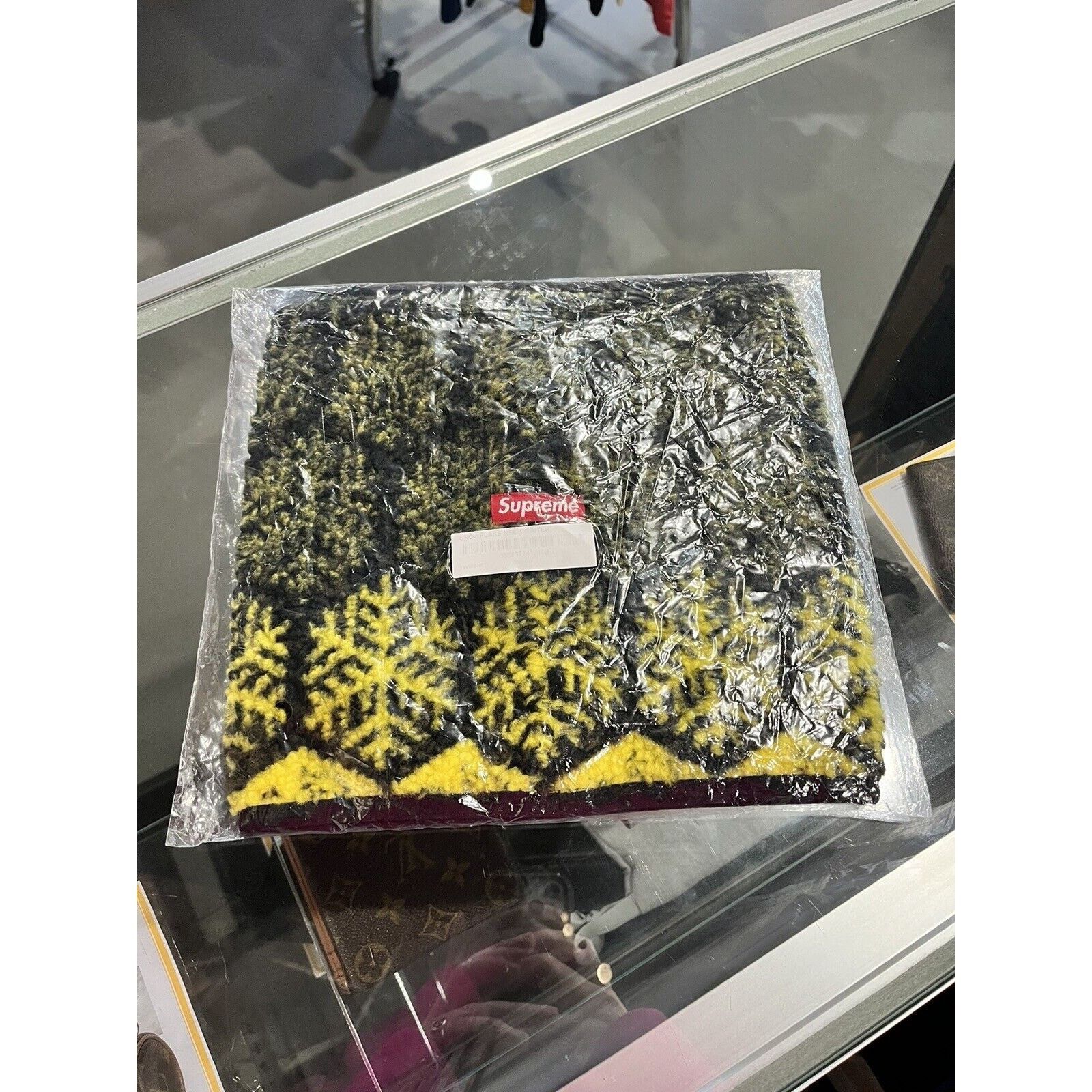 Supreme Neck Gaiter | Grailed