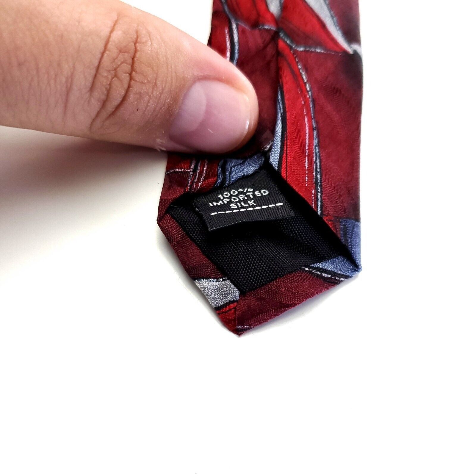 Arrow Arrow Red Print Abstract Gray Short Wide Silk Tie Size ONE SIZE - 4 Thumbnail