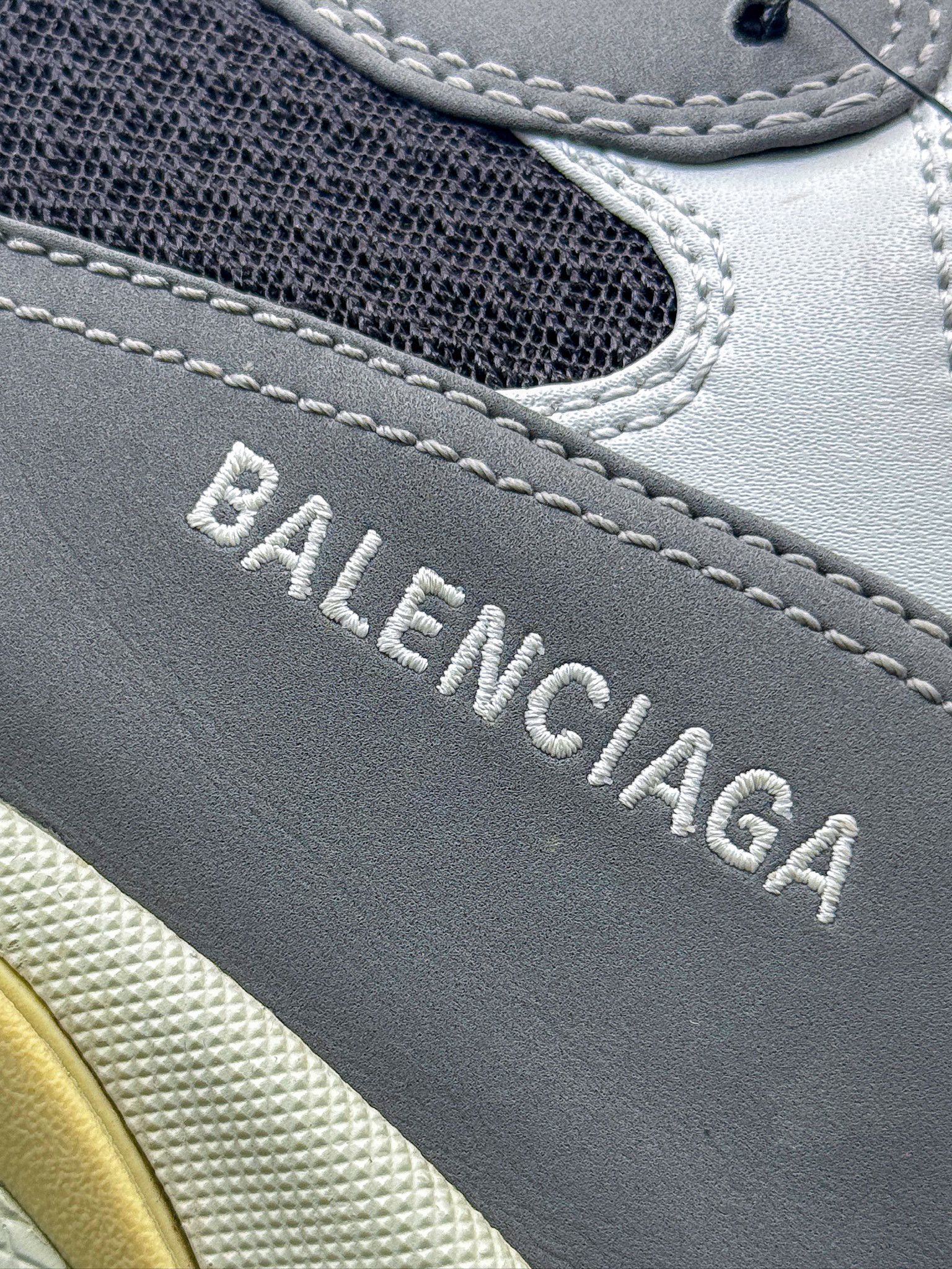 Balenciaga Balenciaga Triple S Gray/Yellow/Black Sneakers Size US 11 / EU 44 - 21 Thumbnail