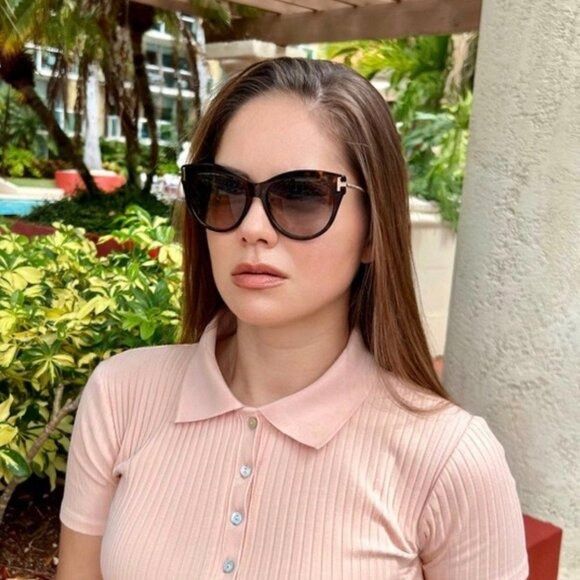 Tom Ford Tom Ford Kira FT0821 01D Sunglasses Black/Gold Cat Eye Frame Size ONE SIZE - 3 Thumbnail