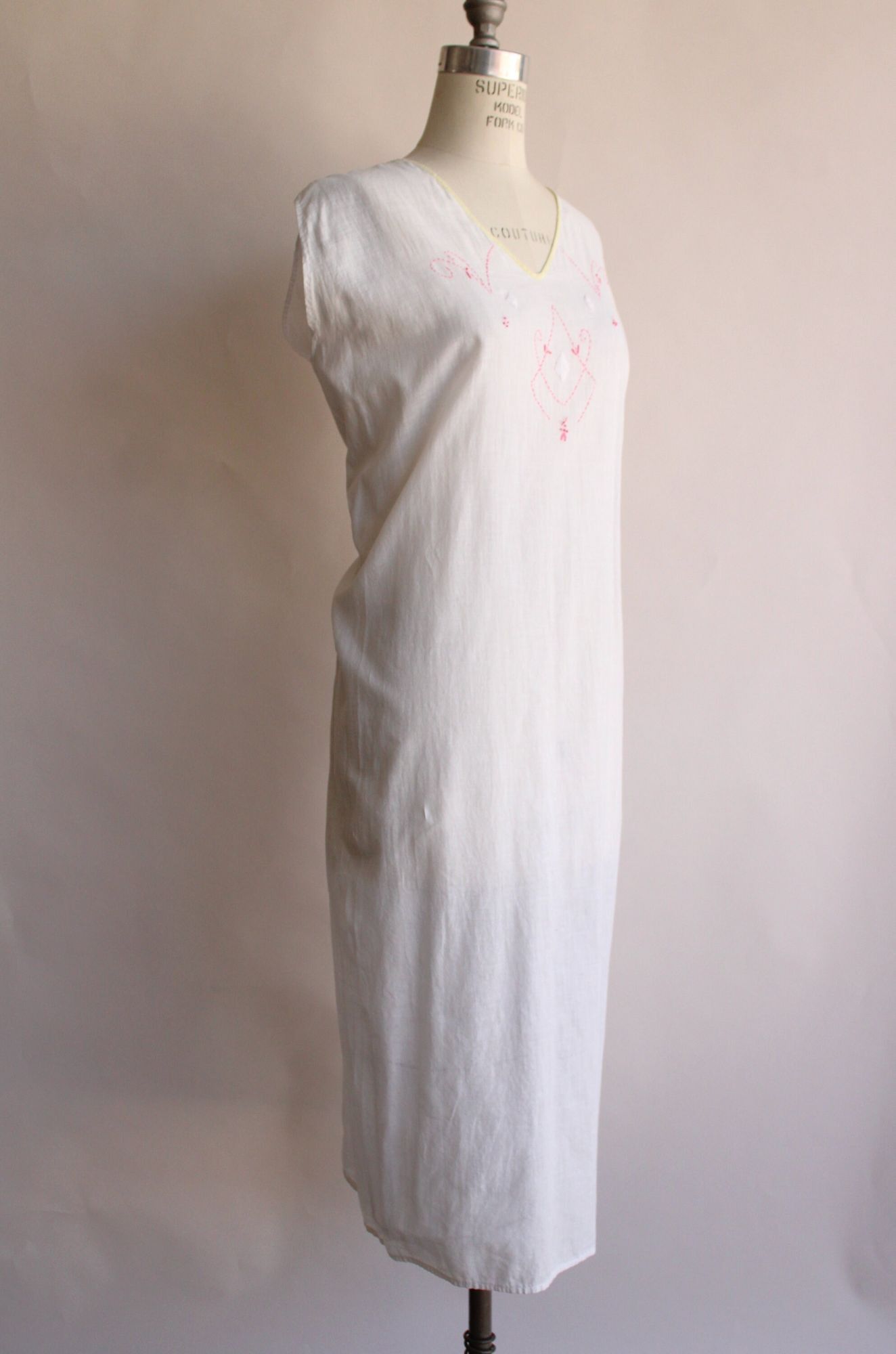 Vintage Vintage 1910s 1920s Nightgown, Volup Size Antique White Cott Size ONE SIZE - 6 Thumbnail