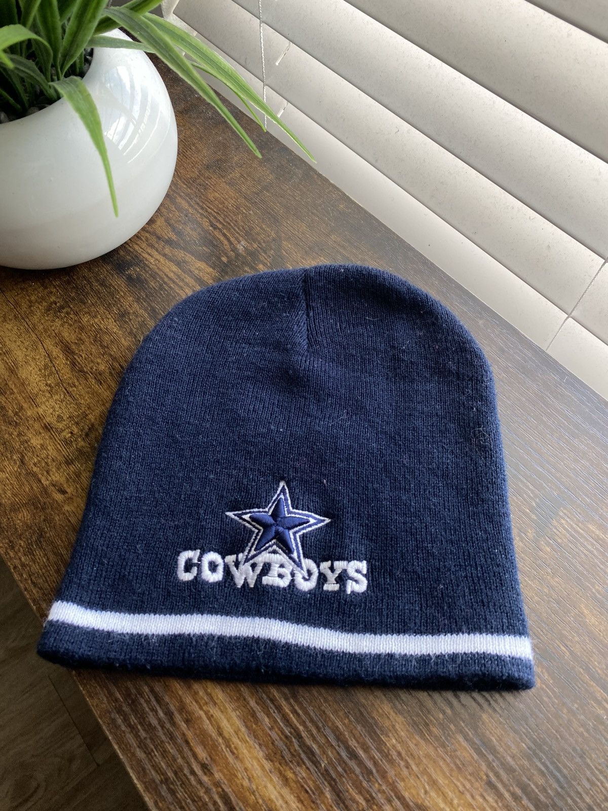 NFL 00s Dallas Cowboys Skully Beanie Size ONE SIZE - 1 Thumbnail