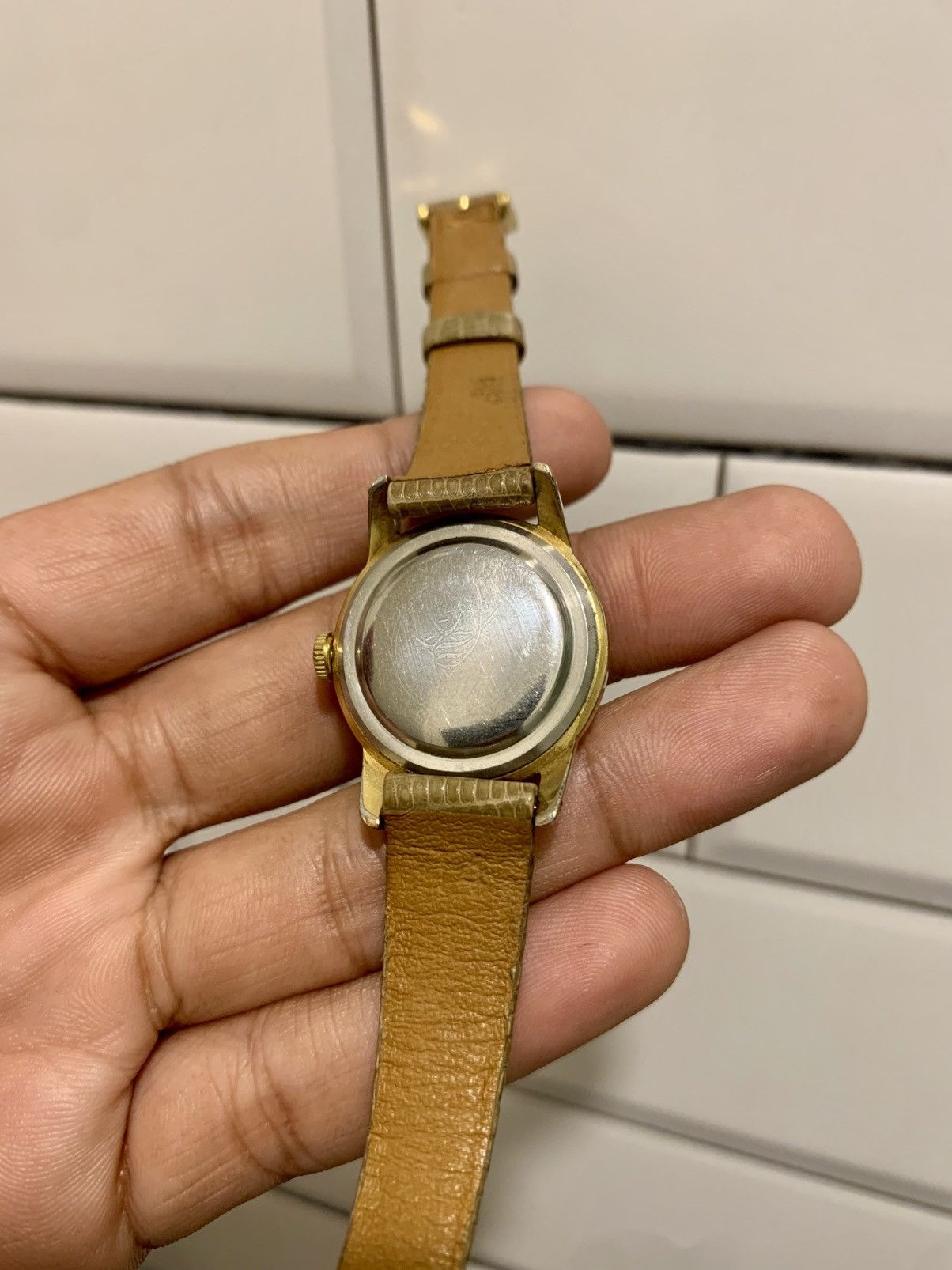 Seiko Seiko Chorus Vintage Hand-Wound Watch 17 Jewels Gold Tone Size ONE SIZE - 3 Thumbnail