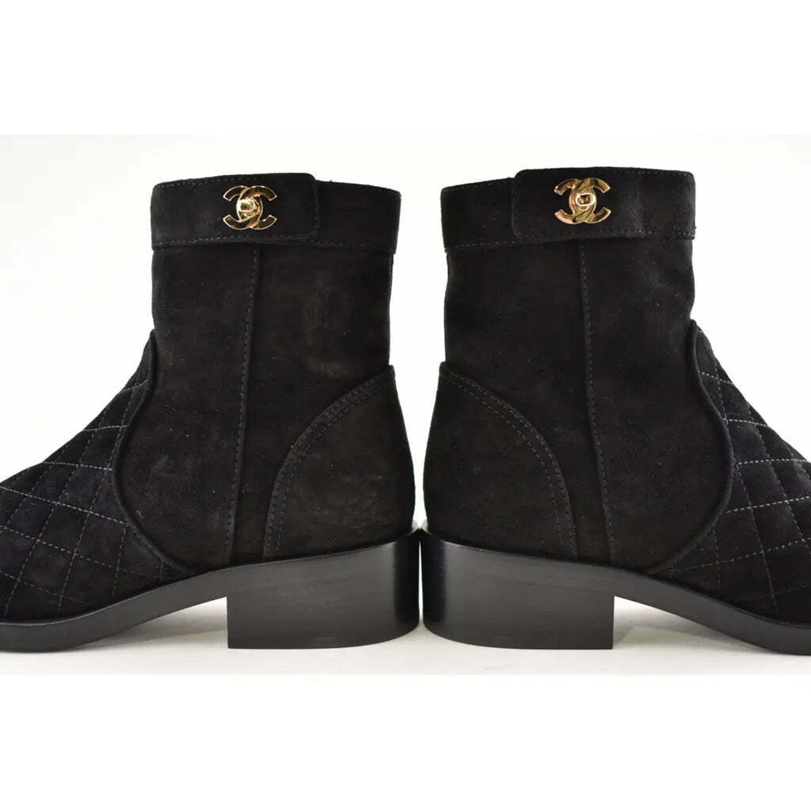 Chanel Chanel 20K Black Suede Quilted Turnlock CC Gold Patent Ankle Size US 5 / IT 35 - 10 Thumbnail