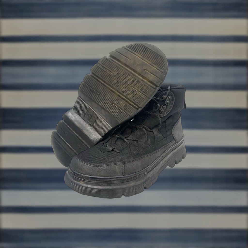 Doc Martens Boury Mens Size 10 Nylon Leather Casual Ankle