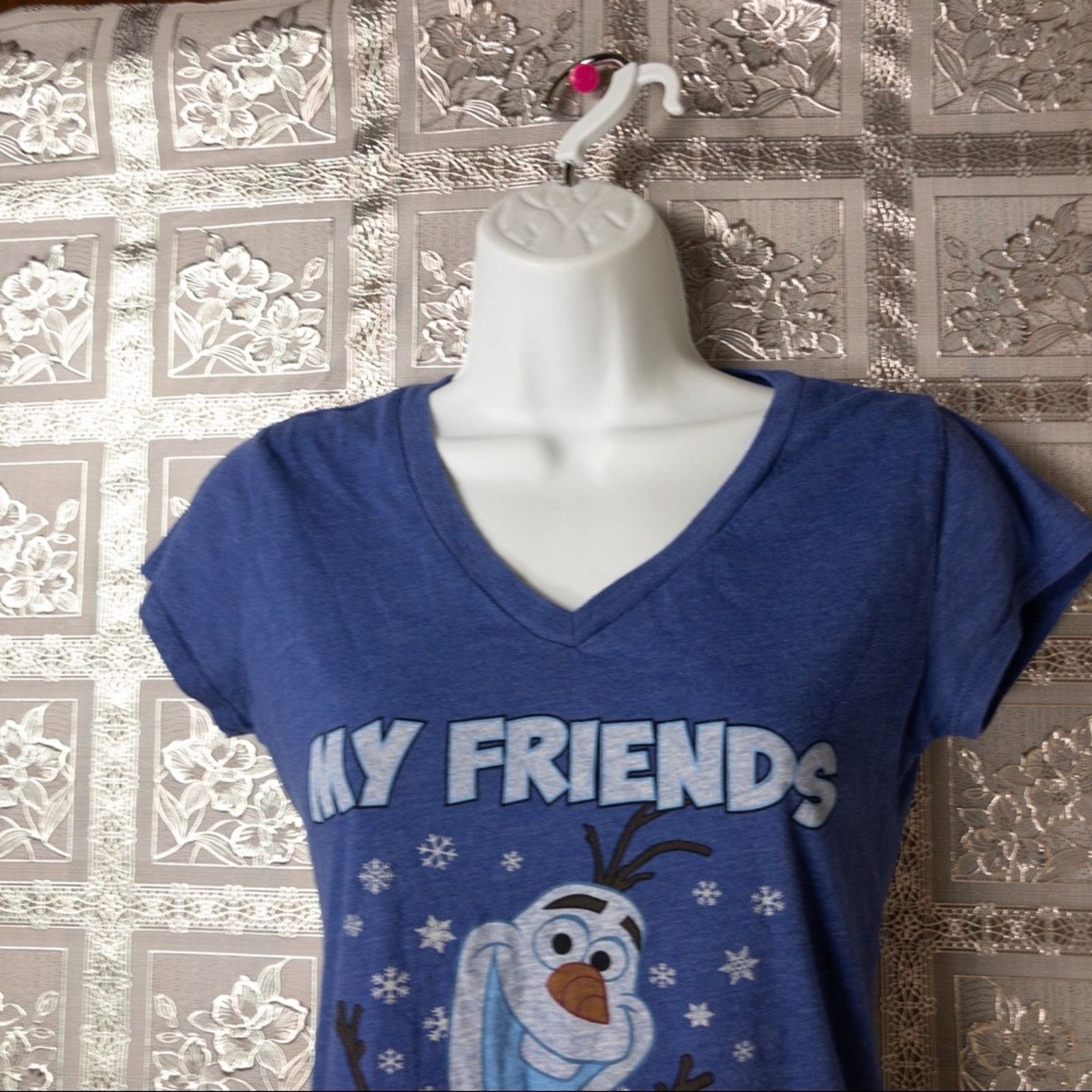 Disney Disney Frozen Juniors My Friends Are So Flakey Top Size S / US 4 / IT 40 - 3 Thumbnail
