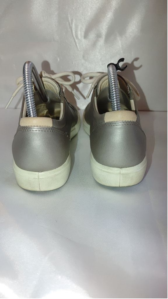 Ecco ECCO Soft 7 Metallic Silver Sneakers Size 39 Size US 8.5 / IT 38.5 - 7 Thumbnail