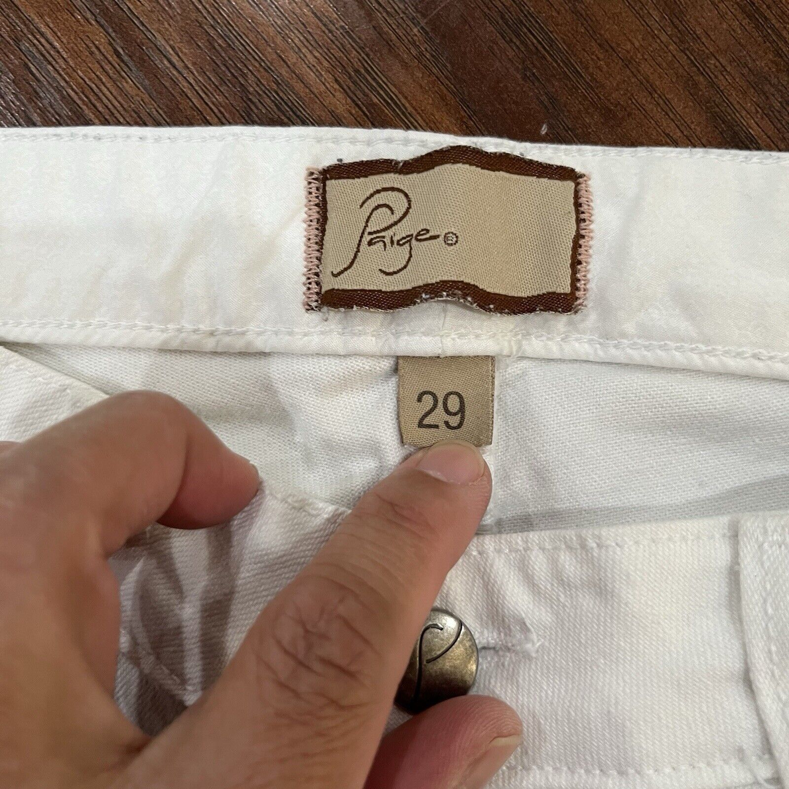 Paige Paige Roxie Crop White Classic Rise 8" Skinny Jeans Size 29 Size 29" - 4 Thumbnail
