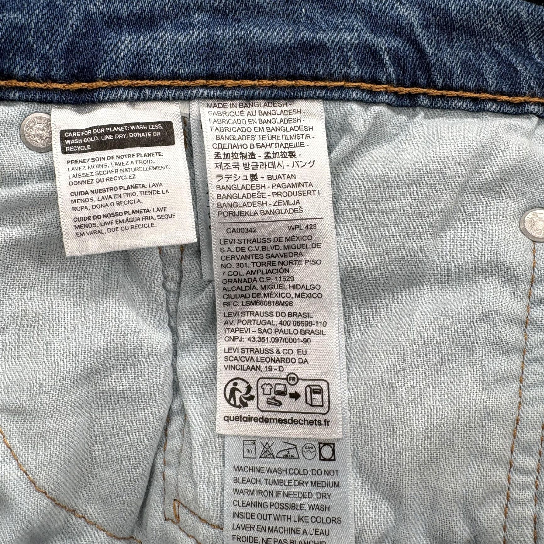 Levi's Levis 505 Jeans Mens 40x30 Blue Medium Wash Regular Straight Stretch Denim Pants Jeans Size US 40 / EU 56 - 4 Thumbnail