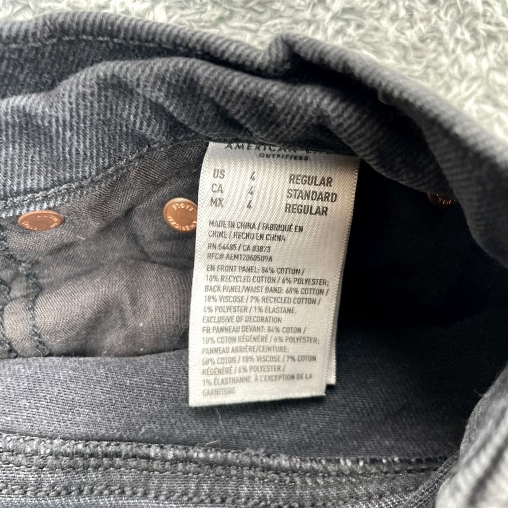 American Eagle Outfitters American Eagle Outfitters Womens Jeans Black Mom Wide Leg Denim Baggy Size 4 Strigid Size 27" / US 4 / IT 40 - 5 Thumbnail