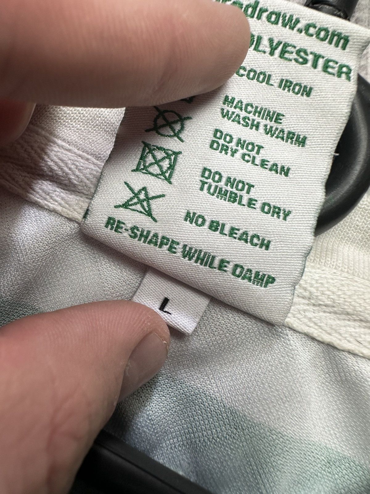 Vintage Vintage Celtic soccer jersey retro size L Size US L / EU 52-54 / 3 - 5 Thumbnail