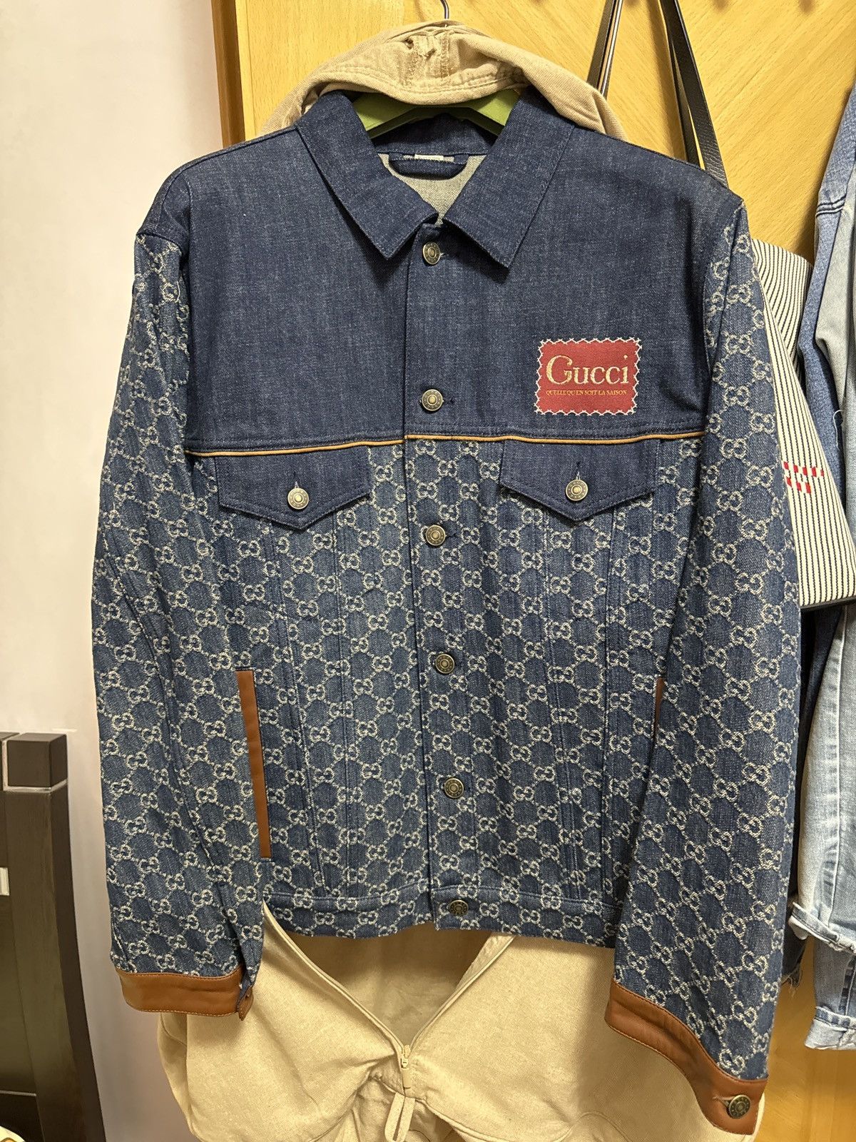 Gucci GUCCI WASHED ORGANIC DENIM JACKET Size US S / EU 44-46 / 1 - 9 Thumbnail