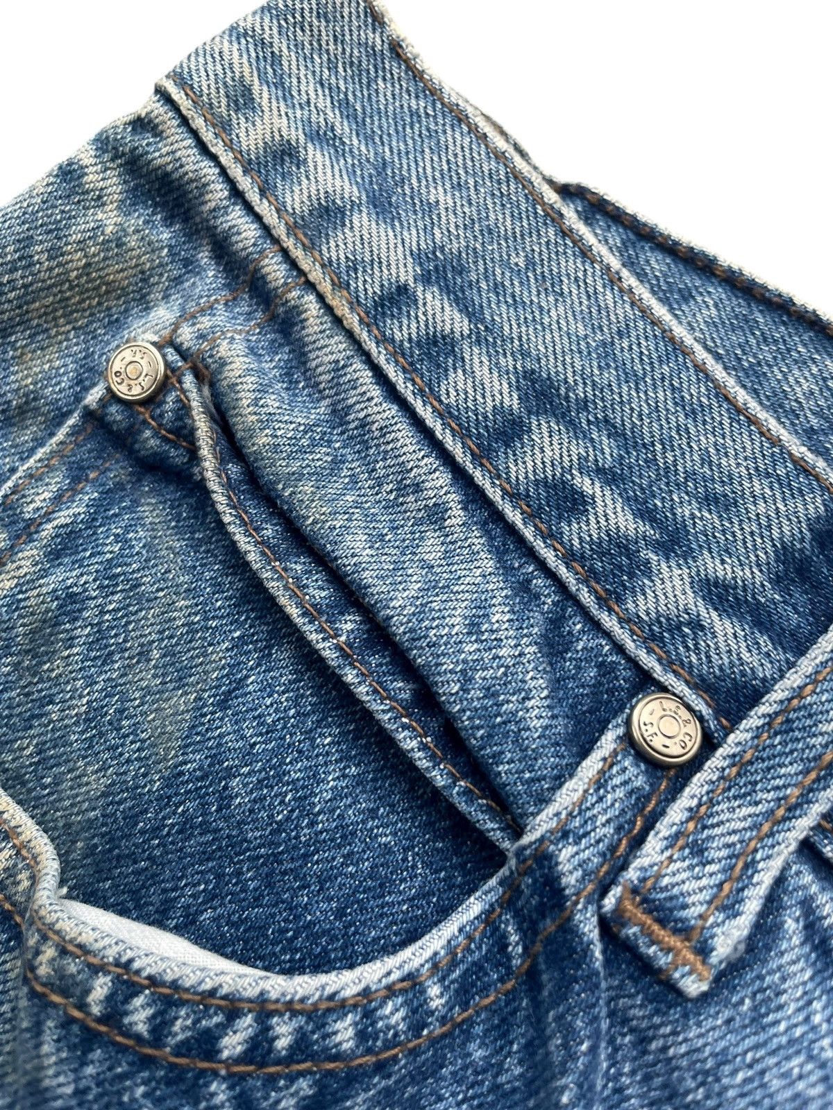 Levi's Vintage 1993 Levis 901 Silver Tab Distresed Size 30" / US 8 / IT 44 - 4 Thumbnail