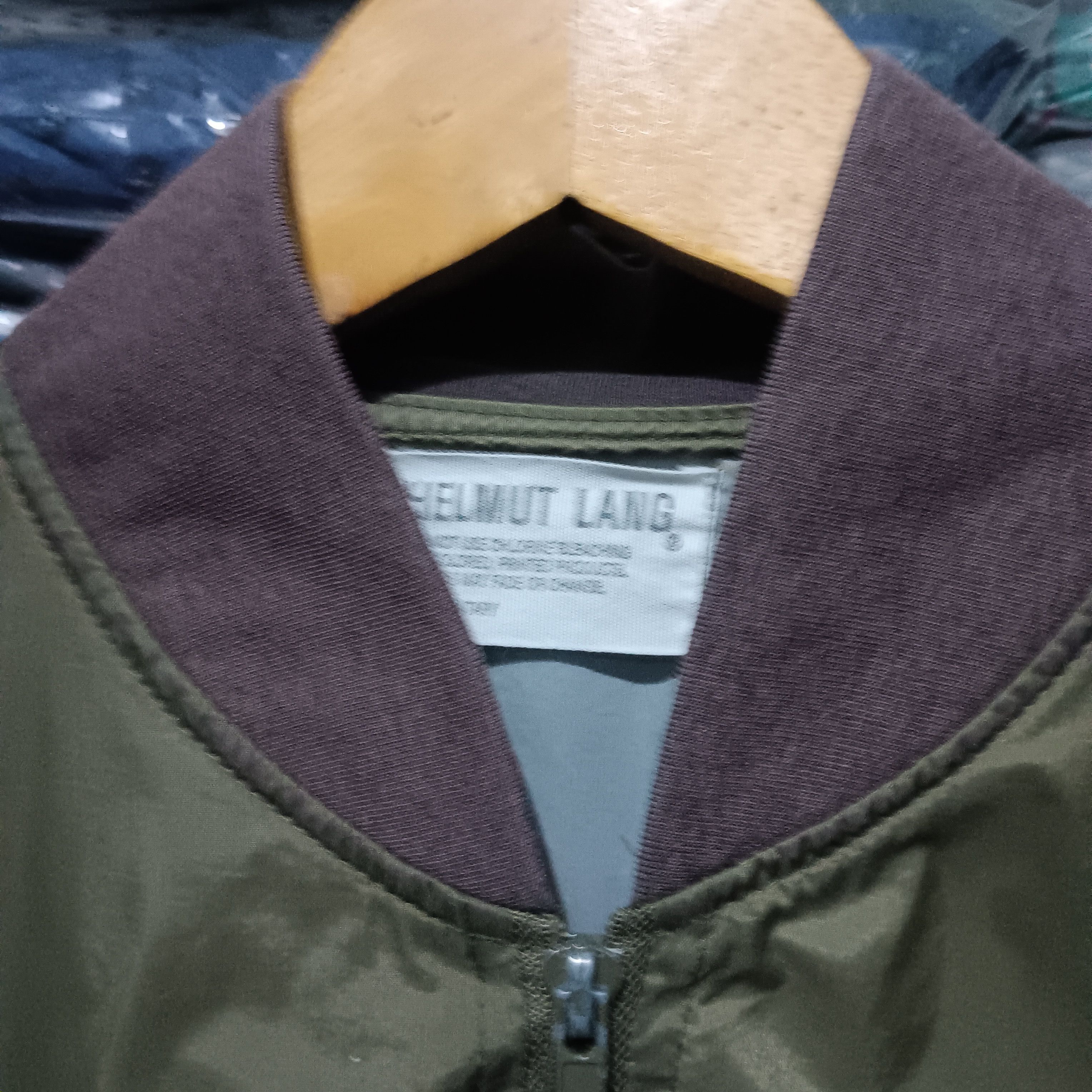 Helmut Lang × Japanese Brand Helmut lang paris backstage staff bomber jacket Size US M / EU 48-50 / 2 - 2 Thumbnail