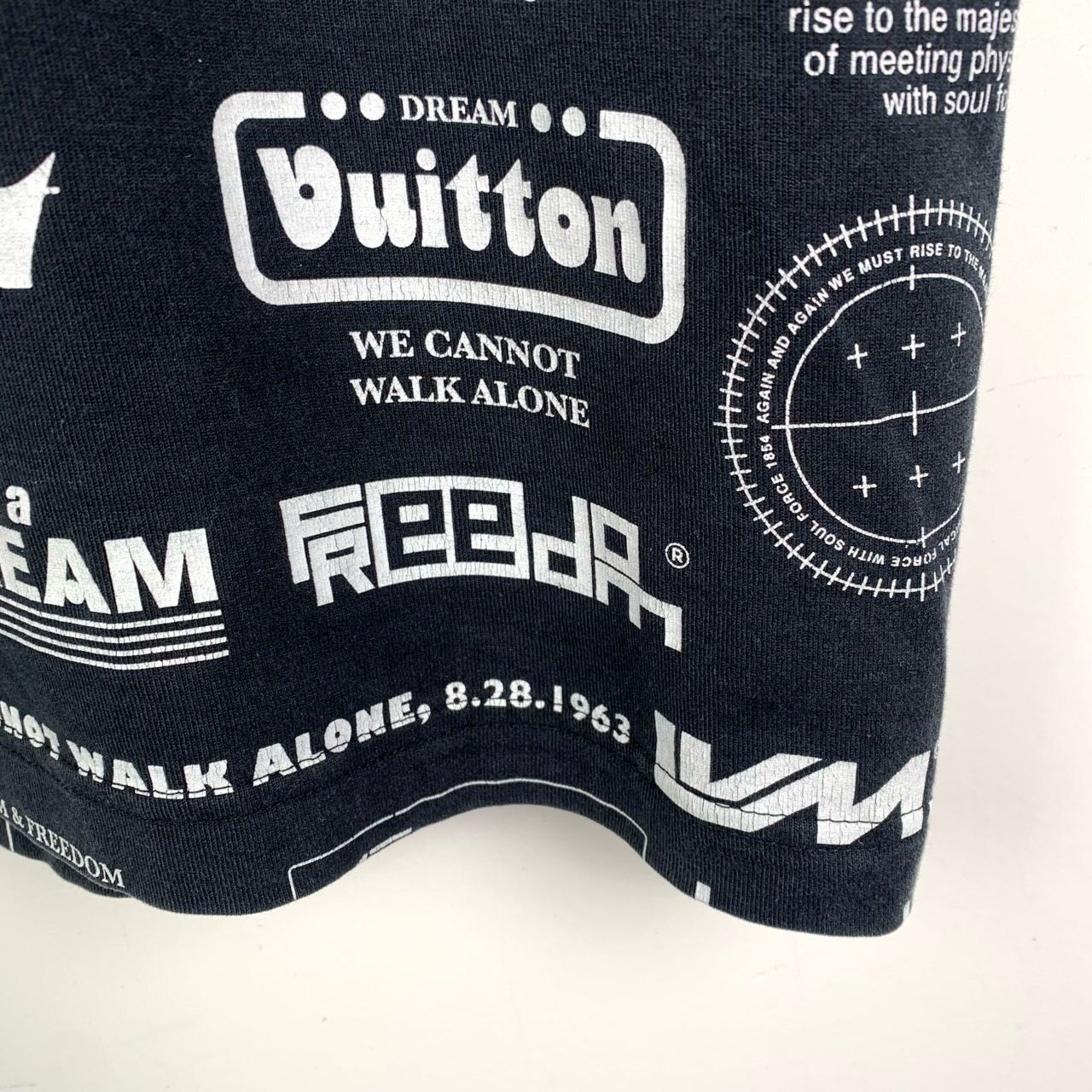 Louis Vuitton Louis Vuitton Logo Print Round Neck Black Cotton Short-Sleev Size US M / EU 48-50 / 2 - 5 Thumbnail