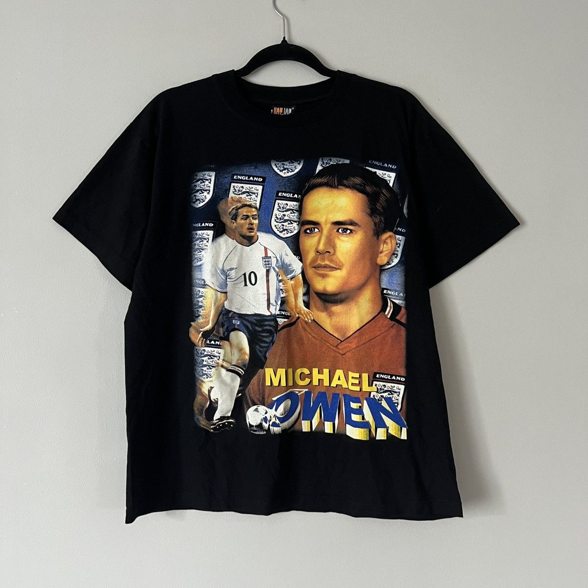 Vintage Liverpool England Vintage 90s Michael Owen Retro T-Shirt Size US L / EU 52-54 / 3 - 1 Thumbnail