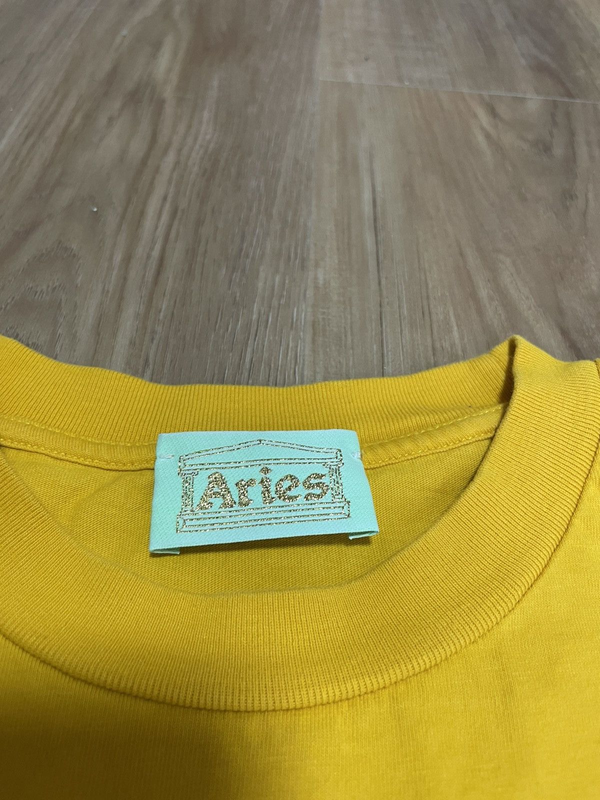 Aries Aries No Problemo Tee ‘Mustard’ Size US XL / EU 56 / 4 - 5 Thumbnail