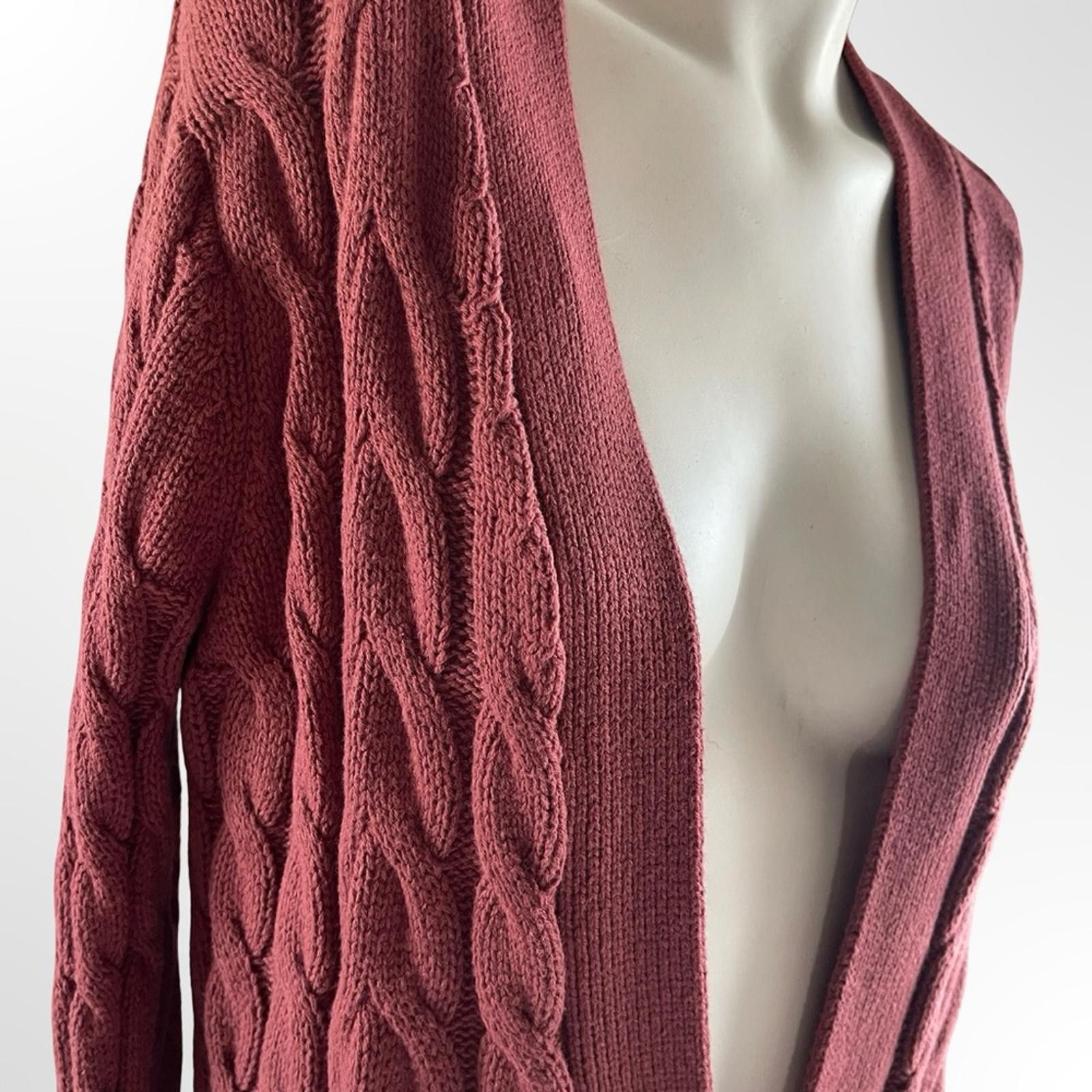 St. Johns Bay St. John's Bay Textured Knit Cardigan in Deep Red in size S Size S / US 4 / IT 40 - 2 Thumbnail